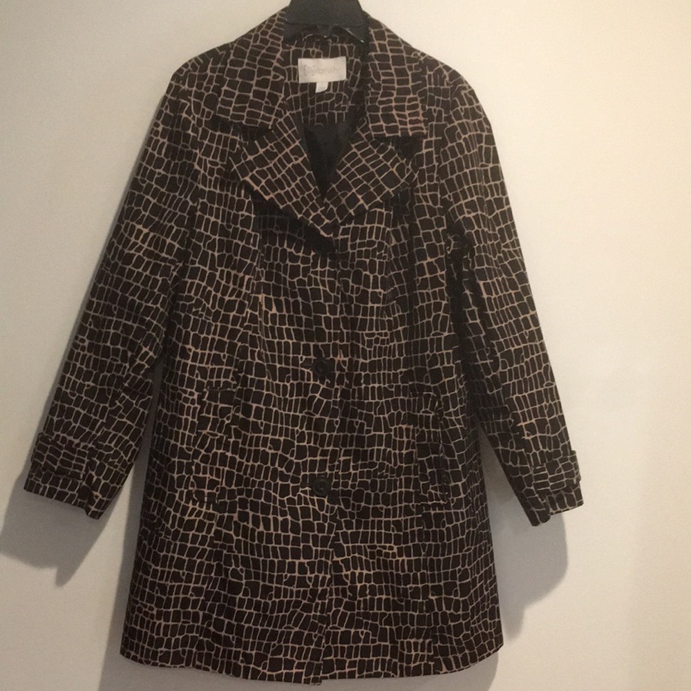 New! Relativity Brown Animal Print Button Front Trench Rain Coat size Large